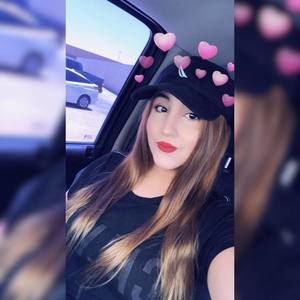 Meet your Posher, Marcela